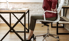 Thoát vị đĩa đệm do những thói quen bạn ít ngờ đến