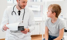 Thuốc nào dùng trị hẹp bao quy đầu ở trẻ?