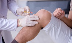 Khi nào cần tiêm thuốc chữa thoái hóa khớp gối?