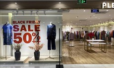 Black Friday hạ giá tới 80% nhưng khách mua vẫn dè dặt