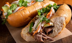 Những vụ ngộ độc bánh mì có vi khuẩn Salmonella khiến hàng trăm người nhập viện