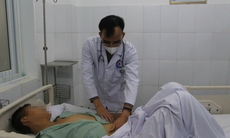 Y tế huyện cấp cứu thành công bệnh nhân vỡ gan bằng kỹ thuật nội khoa bảo tồn
