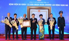 Bệnh viện Đa khoa 115 Nghệ An đón nhận Huân chương Lao động hạng Nhì