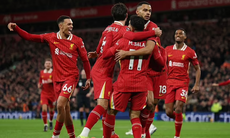 Ngoại hạng Anh sau vòng 13: Liverpool phô diễn sức mạnh