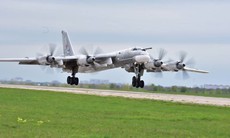 Nga trình làng máy bay ném bom Tu-95MSM nâng cấp