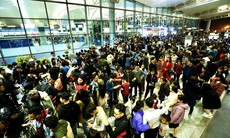 Lượng hành khách tới sân bay sau nghỉ Tết liên tục xô đổ kỷ lục