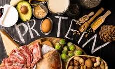 5 dấu hiệu không ăn đủ protein