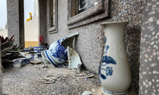 Bắt nghi phạm đập phá 40 ngôi mộ ở Hà Nội