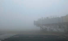 Liên tục có sương mù dày đặc tại sân bay Nội Bài, Tổng công ty Quản lý bay Việt Nam họp khẩn