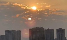 Chuyên gia lý giải về '2 Mặt Trời' xuất hiện ở Hồ Tây