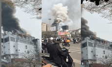 Video cháy lớn tại ngã 7 Ô Chợ Dừa, Hà Nội