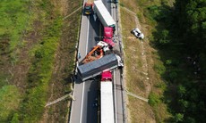 Cao tốc Cam Lộ - La Sơn có thể cấm xe khách và xe tải trọng lớn 