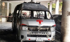 Xe cứu thương bốc cháy ở TPHCM hoạt động không phép