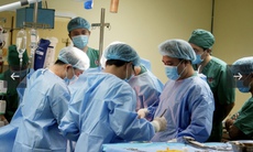 Gần 120 y bác sĩ xuyên đêm lấy đa tạng từ người cho chết não tại BV tuyến tỉnh để hồi sinh nhiều sự sống 