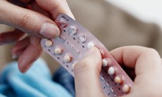Điều gì sẽ xảy ra khi đang dùng thuốc tránh thai thường  xuyên mà ngừng đột ngột?