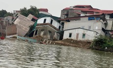 Bắc Ninh: Thêm 5 nhà dân bị sạt lở xuống sông Cầu