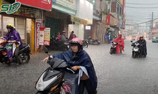 Hà Nội tiếp tục có mưa to vào giờ tan tầm, cảnh báo ngập úng 