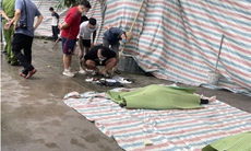 Phát hiện 2 thi thể trẻ tuổi nổi dưới ao ở Bắc Giang