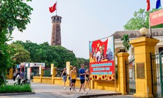 Hà Nội rực rỡ cờ hoa kỷ niệm 70 năm Chiến thắng Điện Biên Phủ