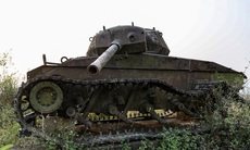 Xác xe tăng của thực dân Pháp bị quân ta tiêu diệt 70 năm trước tại chiến trường Điện Biên