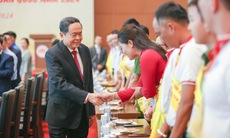 Chủ tịch Quốc hội Trần Thanh Mẫn gặp mặt 100 người hiến máu tình nguyện tiêu biểu toàn quốc