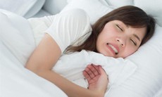 Bất ngờ với các nguyên nhân gây nghiến răng khi ngủ