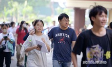 Thí sinh đang 'tranh vé' vào 2 trường THPT Chuyên cực hot thuộc Đại học Quốc gia Hà Nội