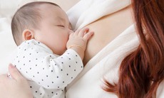 Những biến chứng phổ biến ở vú khi cho con bú, mẹ mới sinh cần lưu ý