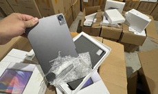 Phát hiện kho hàng lớn chứa 2.000 máy tính bảng, iphone nghi nhập lậu tại Hà Nội