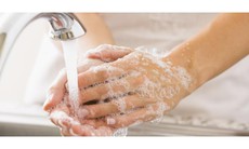 10 mẹo chăm sóc sức khỏe bạn gái cần ghi nhớ