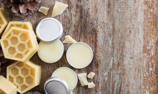 Cách làm son dưỡng môi tại nhà