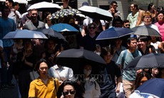 Nắng nóng gay gắt bao trùm Nhật Bản, lần đầu vượt 40 độ C trong mùa hè này