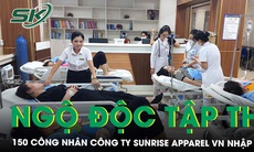 Lấy mẫu thức ăn điều tra nguyên nhân vụ nghi ngộ độc làm hơn 150 công nhân Công ty Sunrise Apparel nhập viện