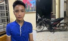 Ngang nhiên thuê thợ đánh chìa, mở khóa lấy trộm xe máy