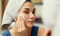 Những việc nên làm trước khi đi ngủ để có làn da sáng mịn