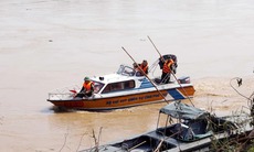 Đã tìm thấy thi thể nạn nhân đầu tiên trong vụ sập cầu Phong Châu