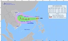 Bão số 4 có thể hướng thẳng vào các tỉnh miền Trung