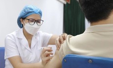 Đồng Nai thực hiện chiến dịch tiêm vaccine sởi – rubella cho hơn 2.000 nhân viên y tế