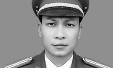 Truy tặng Huân chương bảo vệ Tổ quốc hạng Nhì cho Trung tá Trần Quốc Hoàng