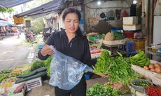 Hà Nội: Giá rau tại chợ truyền thống tăng cao