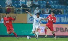 V.League 1-2024/2025: Cục diện trên tốp đầu chưa có biến động