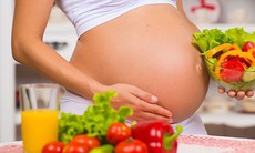 Bà bầu ăn Tết cần chú ý những gì?