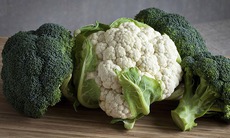 5 loại rau giúp hạ cholesterol xấu bảo vệ sức khỏe tim mạch