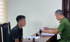 Khởi tố 4 đối tượng bơm trực tiếp nước máy vào bình Lavie để bán ở Hà Nội