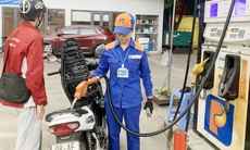 Giá xăng dầu tăng giảm đan xen, RON95 19.903 đồng/lít