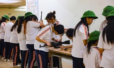 Trường Chuyên Hà Nội – Amsterdam xuống cấp nghiêm trọng, cô trò bất an