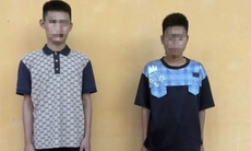 Mâu thuẫn trên Facebook, hai thiếu niên dùng hung khí gây thương tích