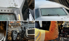 Máy bay Boeing 737 của Mỹ chở 140 người va trúng vật thể bí ẩn giữa không trung