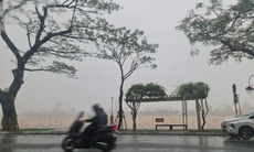 Bão số 12 di chuyển chậm và suy yếu nhanh, miền Trung hứng 2 đợt mưa liên tiếp