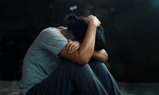 Người nhiễm HIV dễ mắc trầm cảm: Cần phát hiện và can thiệp sớm